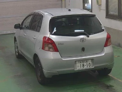 TOYOTA VITZ