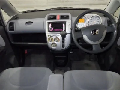 HONDA LIFE
