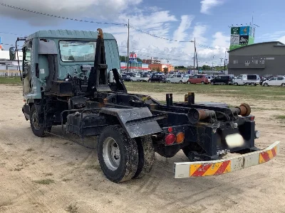 ISUZU FORWARD