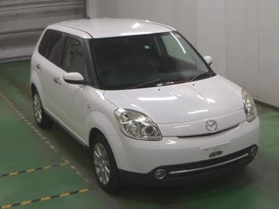 Mazda Verisa
