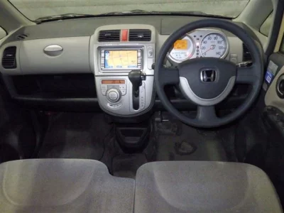 HONDA LIFE