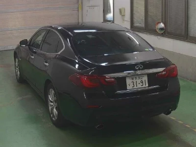 NISSAN FUGA