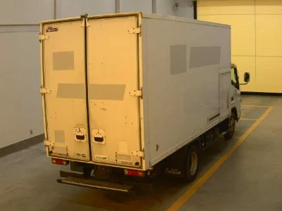 MITSUBISHI CANTER