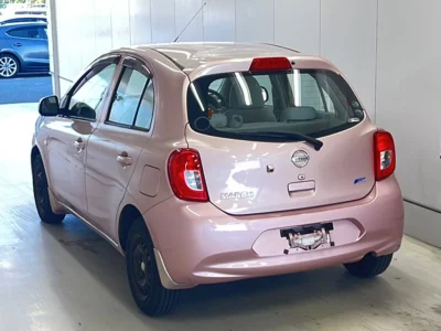 Nissan March