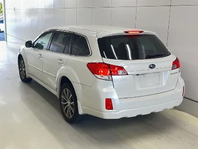 SUBARU OUTBACK