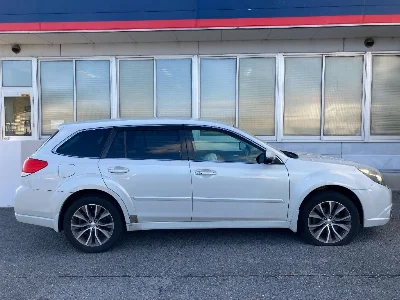 SUBARU OUTBACK