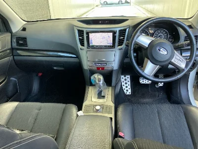 SUBARU OUTBACK