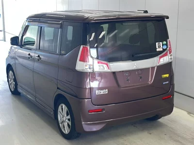 Mitsubishi Delica D:2