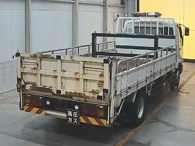MITSUBISHI FUSO FIGHTER