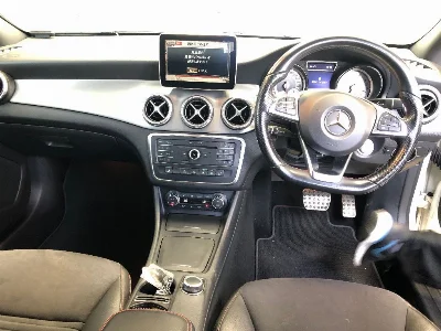 MERCEDES BENZ CLA SHOOTING BRAKE