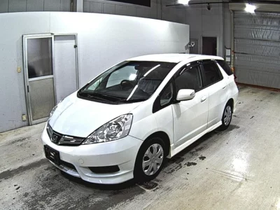 HONDA FIT SHUTTLE