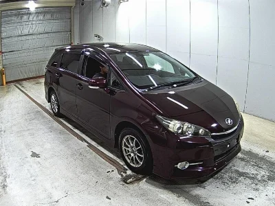TOYOTA WISH