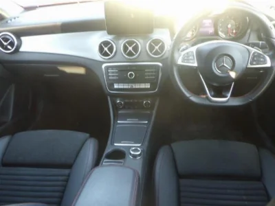 MERCEDES BENZ CLA SHOOTING BRAKE