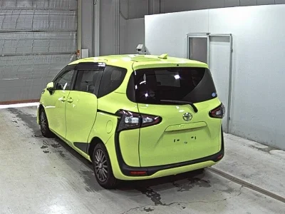TOYOTA SIENTA