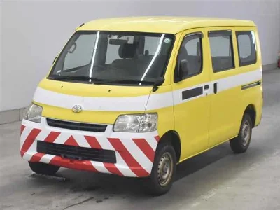 TOYOTA LITE ACE VAN