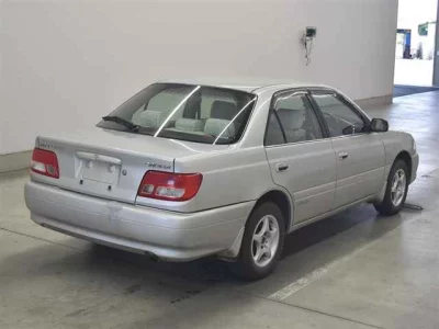 TOYOTA CARINA