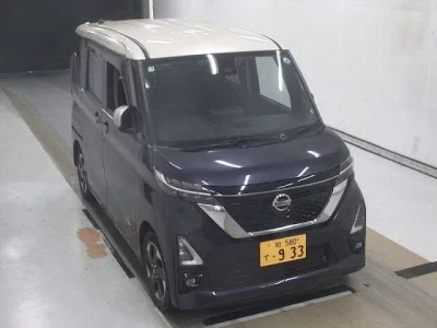 NISSAN ROOX