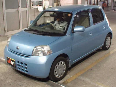 DAIHATSU ESSE