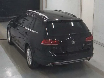 VOLKSWAGEN GOLF ALLTRACK