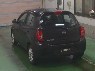Nissan March