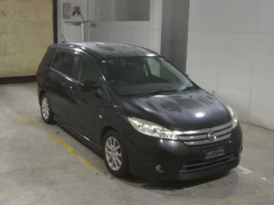 NISSAN LAFESTA