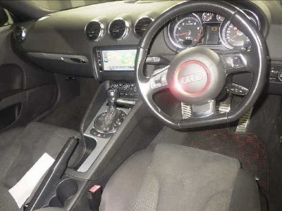 AUDI TT