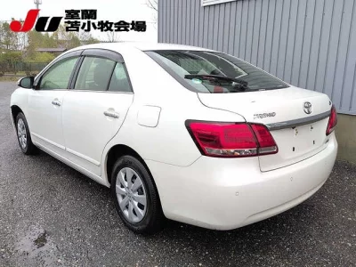 TOYOTA PREMIO