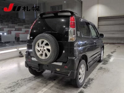 DAIHATSU TERIOS KID