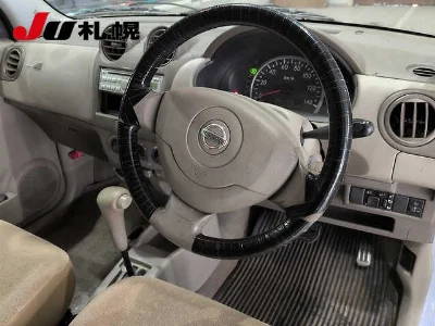 NISSAN PINO
