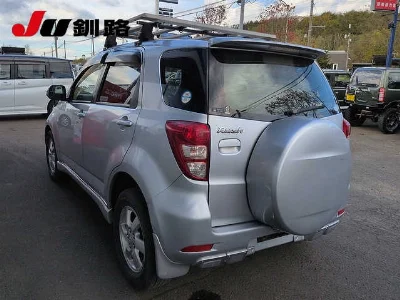 TOYOTA RUSH