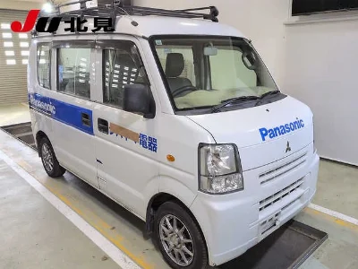 MITSUBISHI MINICAB