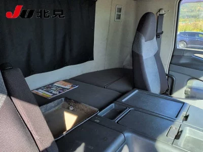 MITSUBISHI FUSO SUPER GREAT