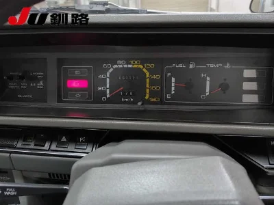 NISSAN BLUEBIRD