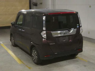 TOYOTA TANK