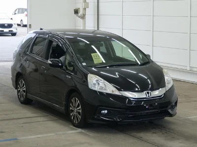 HONDA FIT SHUTTLE