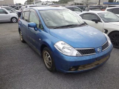 NISSAN TIIDA