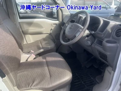NISSAN CLIPPER VAN