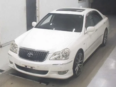 TOYOTA CROWN MAJESTA