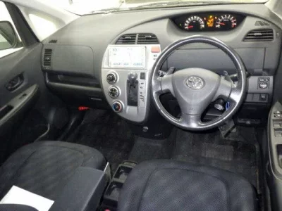TOYOTA RACTIS