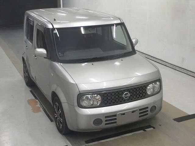 Nissan Cube  с аукциона в Японии