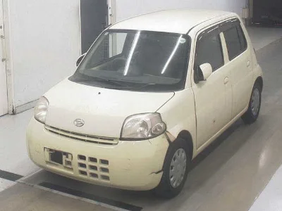 DAIHATSU ESSE