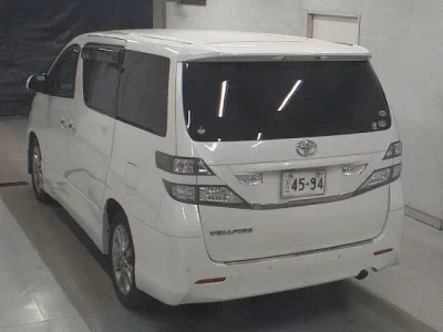 TOYOTA VELLFIRE
