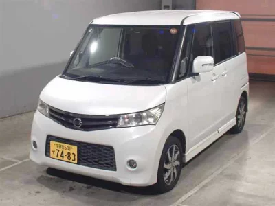 NISSAN ROOX