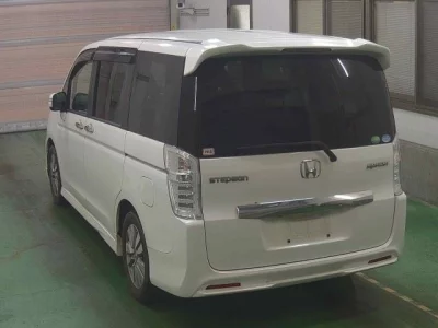 HONDA STEP WAGON