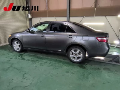 DAIHATSU ALTIS