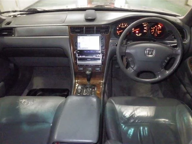 Honda Legend  с аукциона в Японии