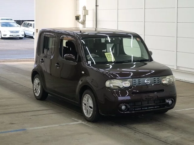 Nissan Cube 2012