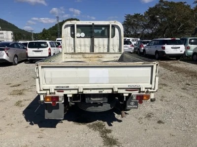 TOYOTA DYNA