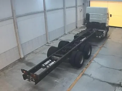 NISSAN UD