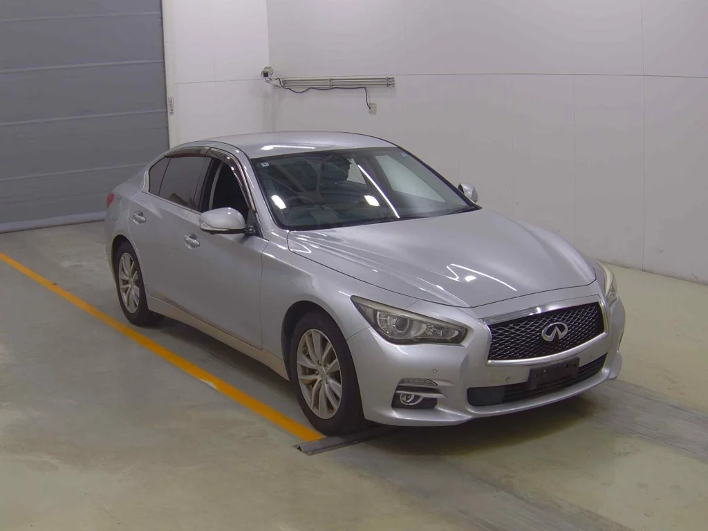Nissan Skyline 2014